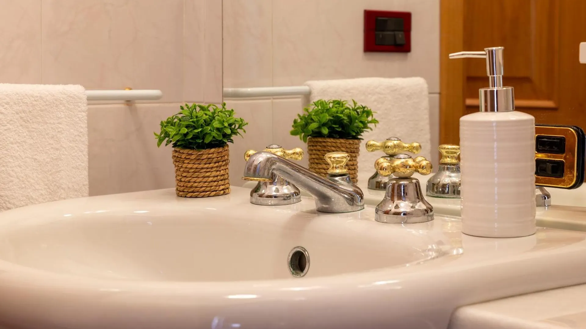 Villa Insieme Apartments ألغيرو بيت ضيافة
